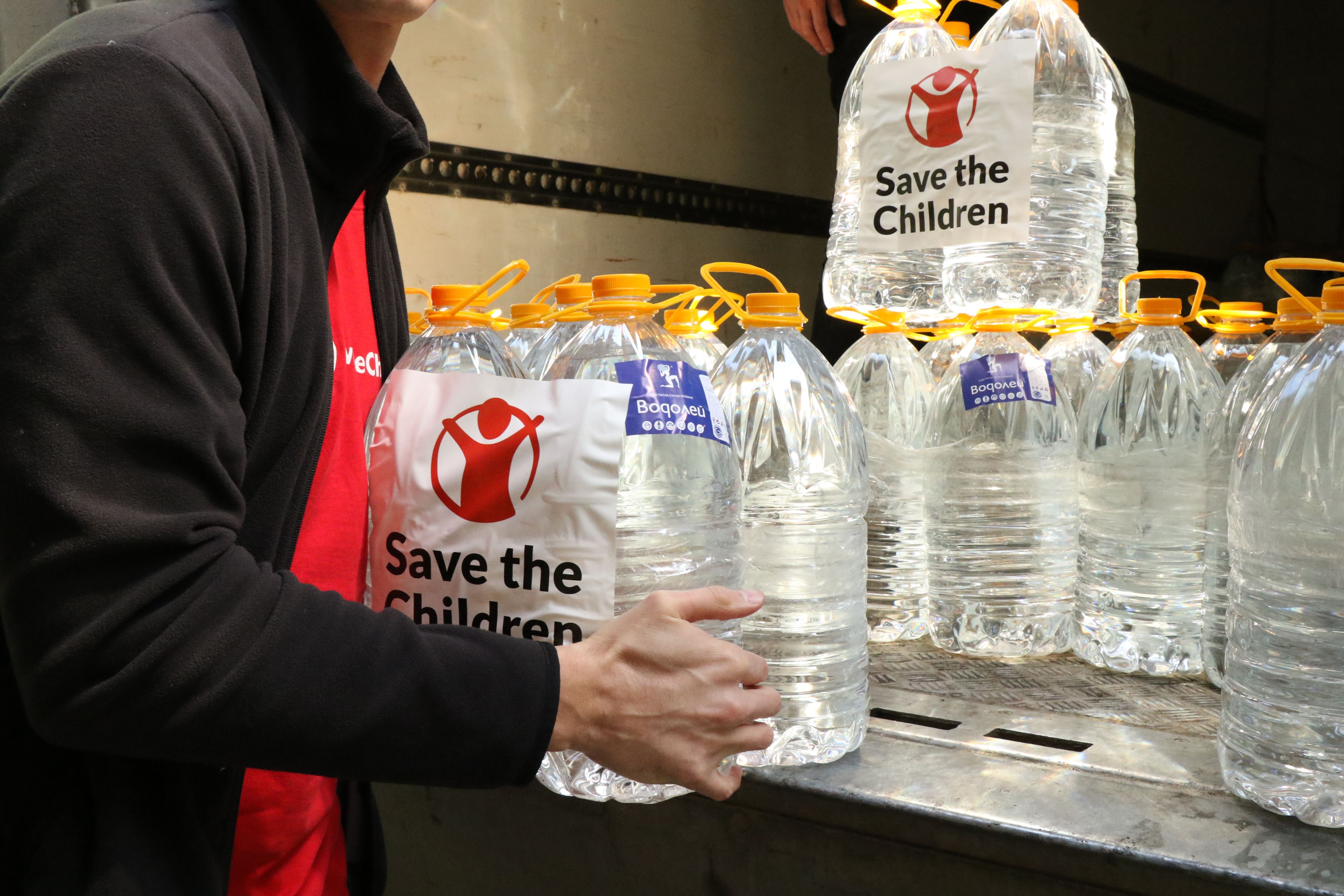 Water delivery in Ukraine, Donetsk region.